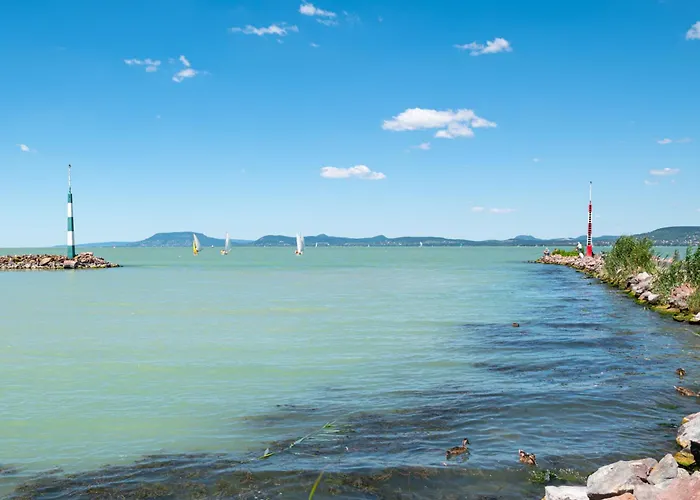 דירה In - Balaton 18180 *